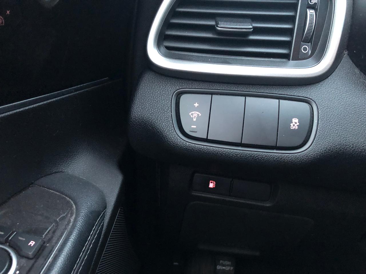 2018 Kia Sorento LX AWD - Photo #20