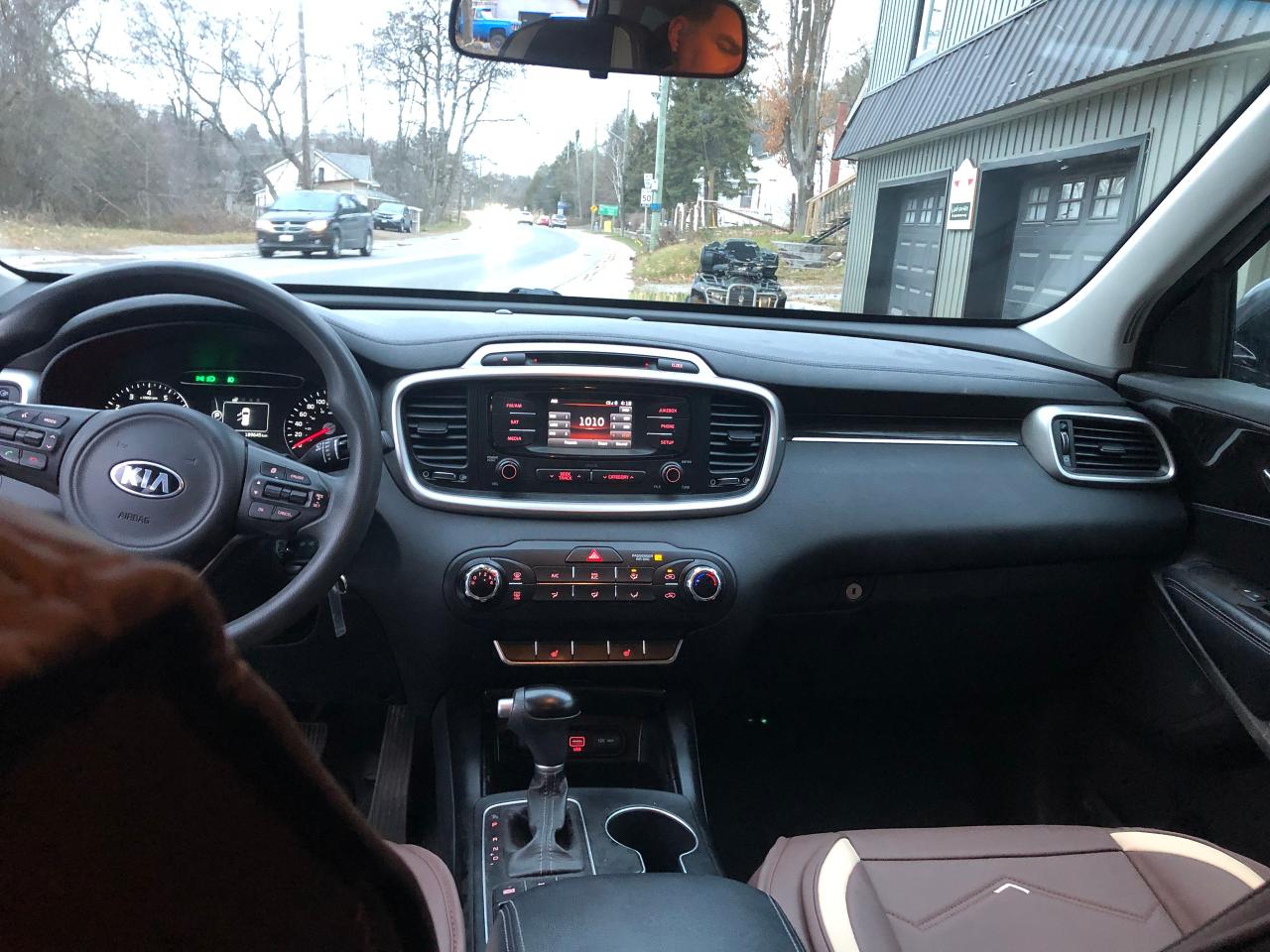 2018 Kia Sorento LX AWD - Photo #16