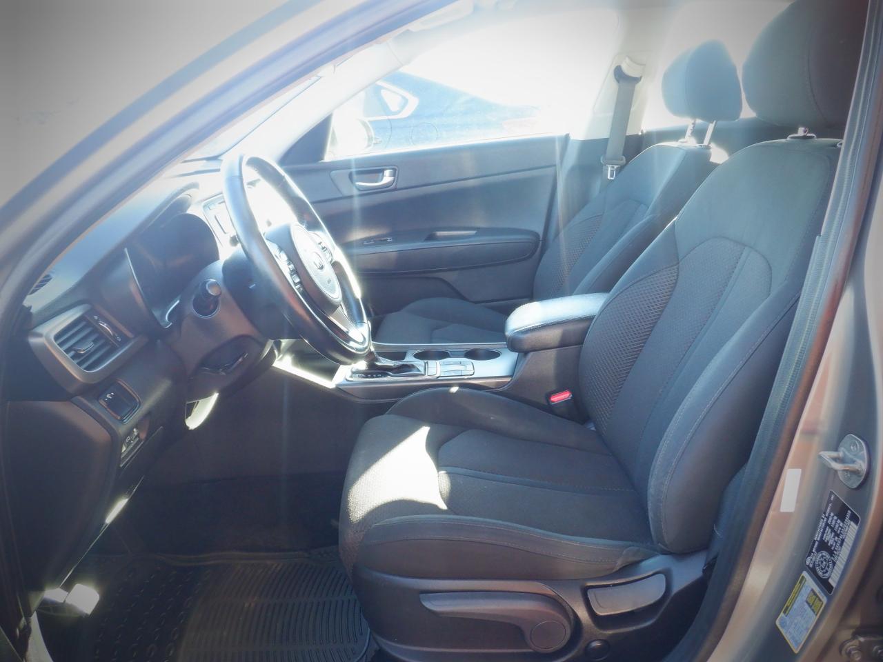 2018 Kia Optima LX - Photo #3