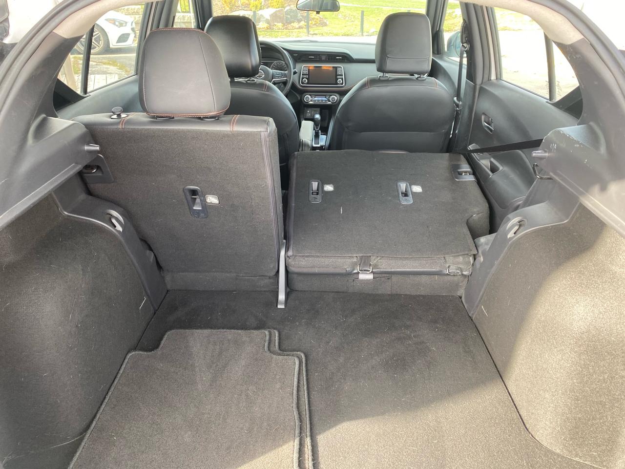 2019 Nissan Kicks SV FWD - Photo #6