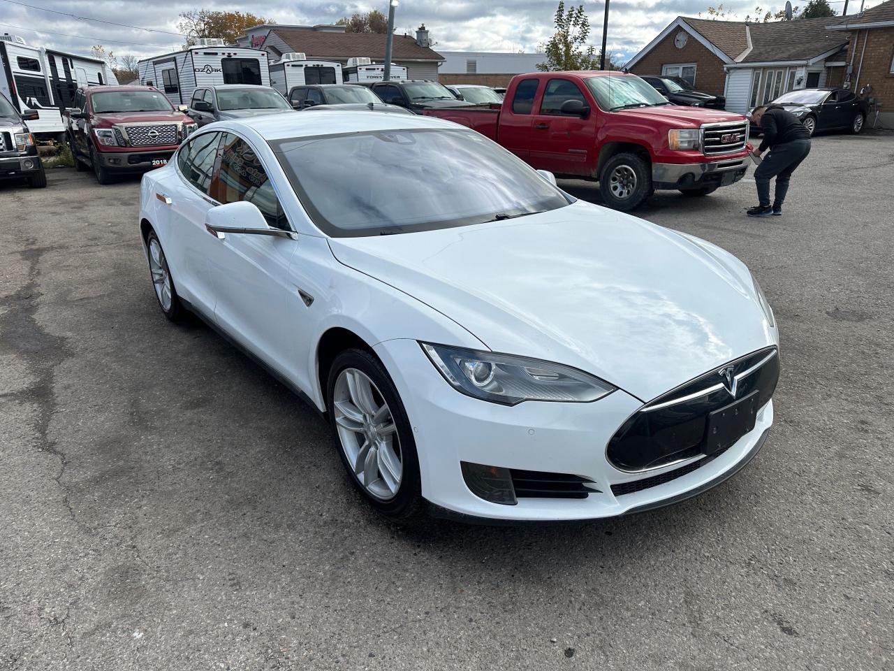 2016 Tesla Model S 85D, 35KMS, NO ACCIDENTS, FREE SUPERCHARGING, CERT - Photo #7