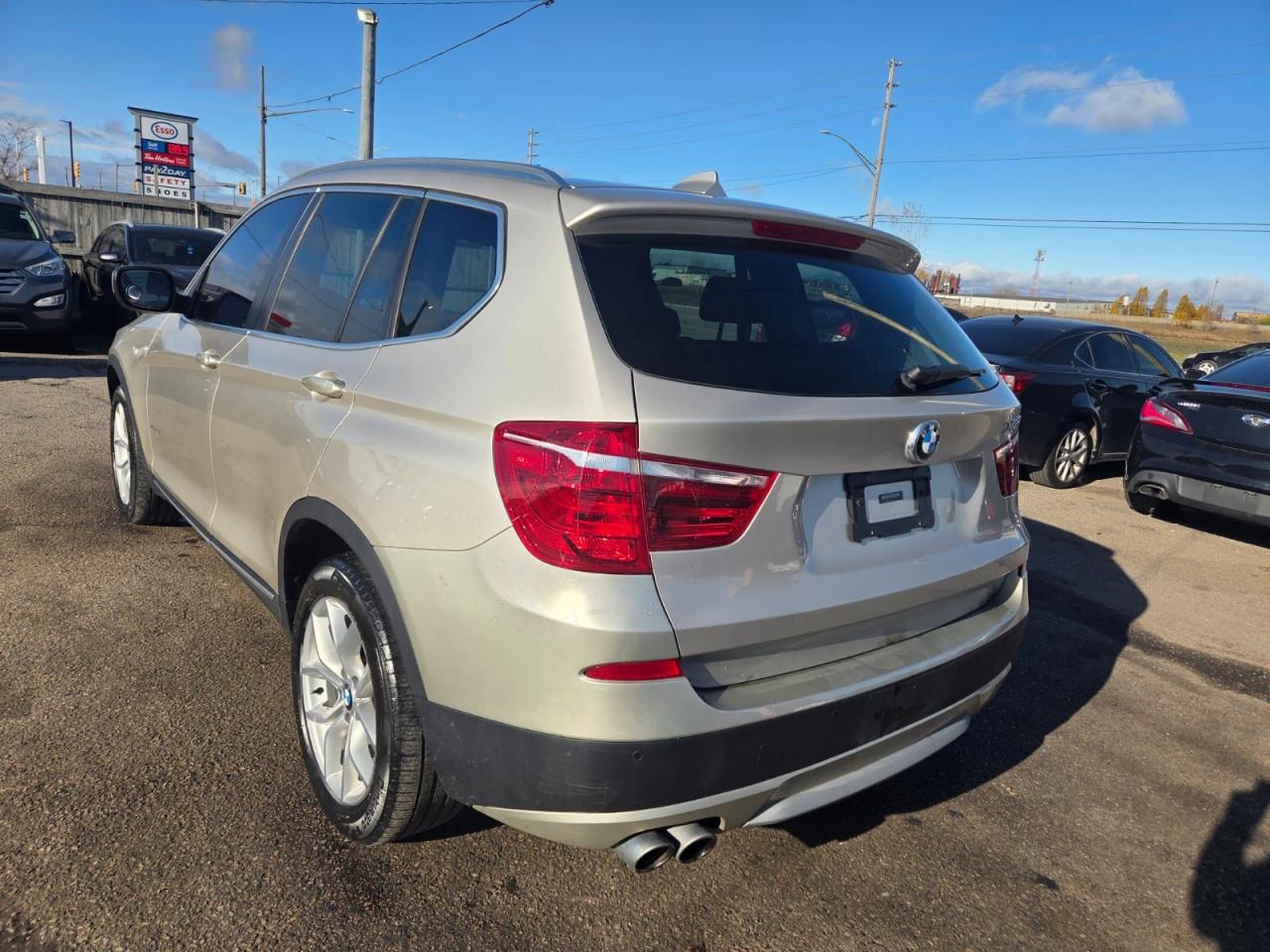2014 BMW X3 xDrive28i, AWD, 4CYL, ONLY 56,000KMS, CERTIFIED - Photo #3