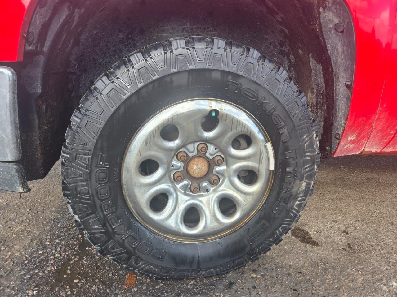 2013 GMC Sierra 1500 SLE, EXT CAB, 4X4, AUTO, V8, AS IS SPECIAL - Photo #10