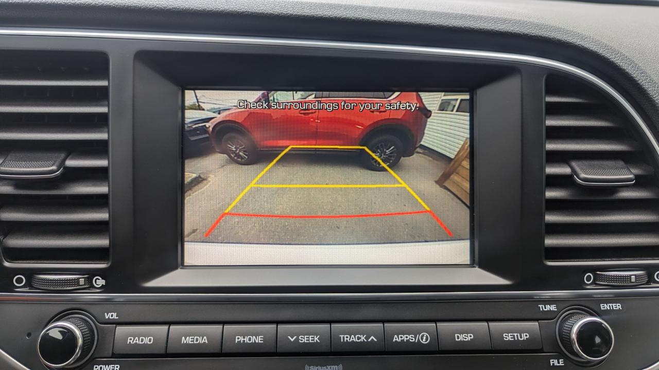 2017 Hyundai Elantra GL - Photo #20