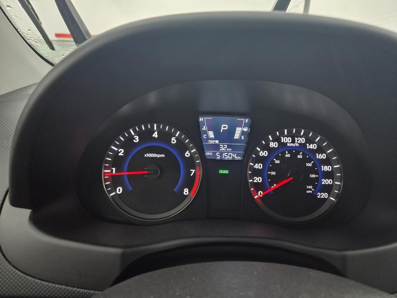 2013 Hyundai Accent GLS, HATCH, ALLOYS, ONLY 51KMS, CERTIFIED - Photo #8