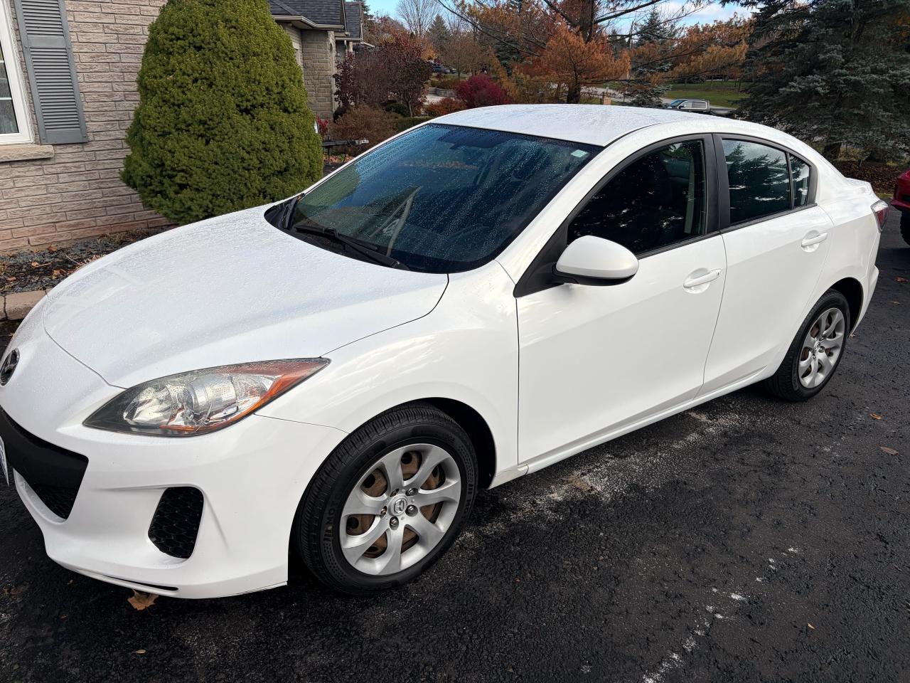 Used 2012 Mazda MAZDA3 GX for sale in Ajax, ON