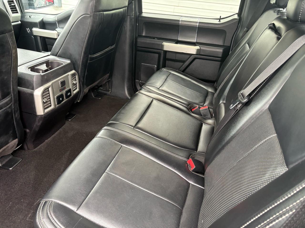 2019 Ford F-150 Lariat - Photo #10