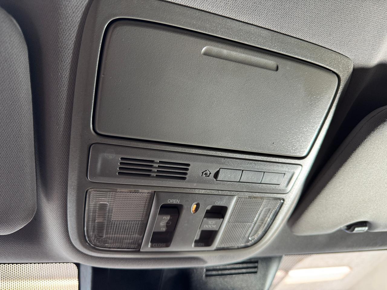 2018 Honda CR-V EX-L AWD+New Brakes+Roof+Leather+CLEAN CARFAX Photo121