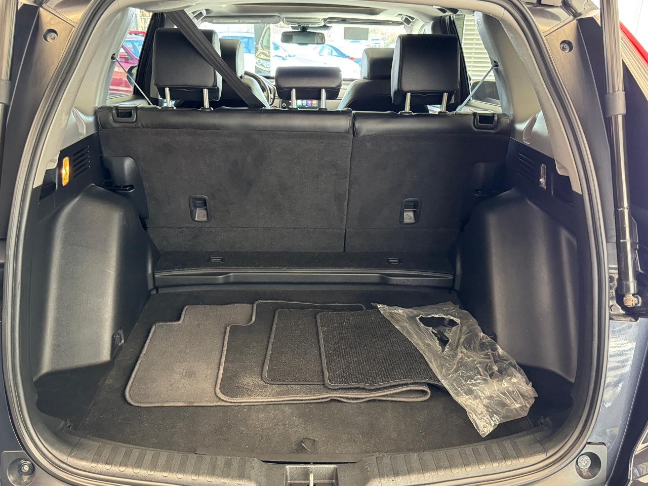 2018 Honda CR-V EX-L AWD+New Brakes+Roof+Leather+CLEAN CARFAX Photo96