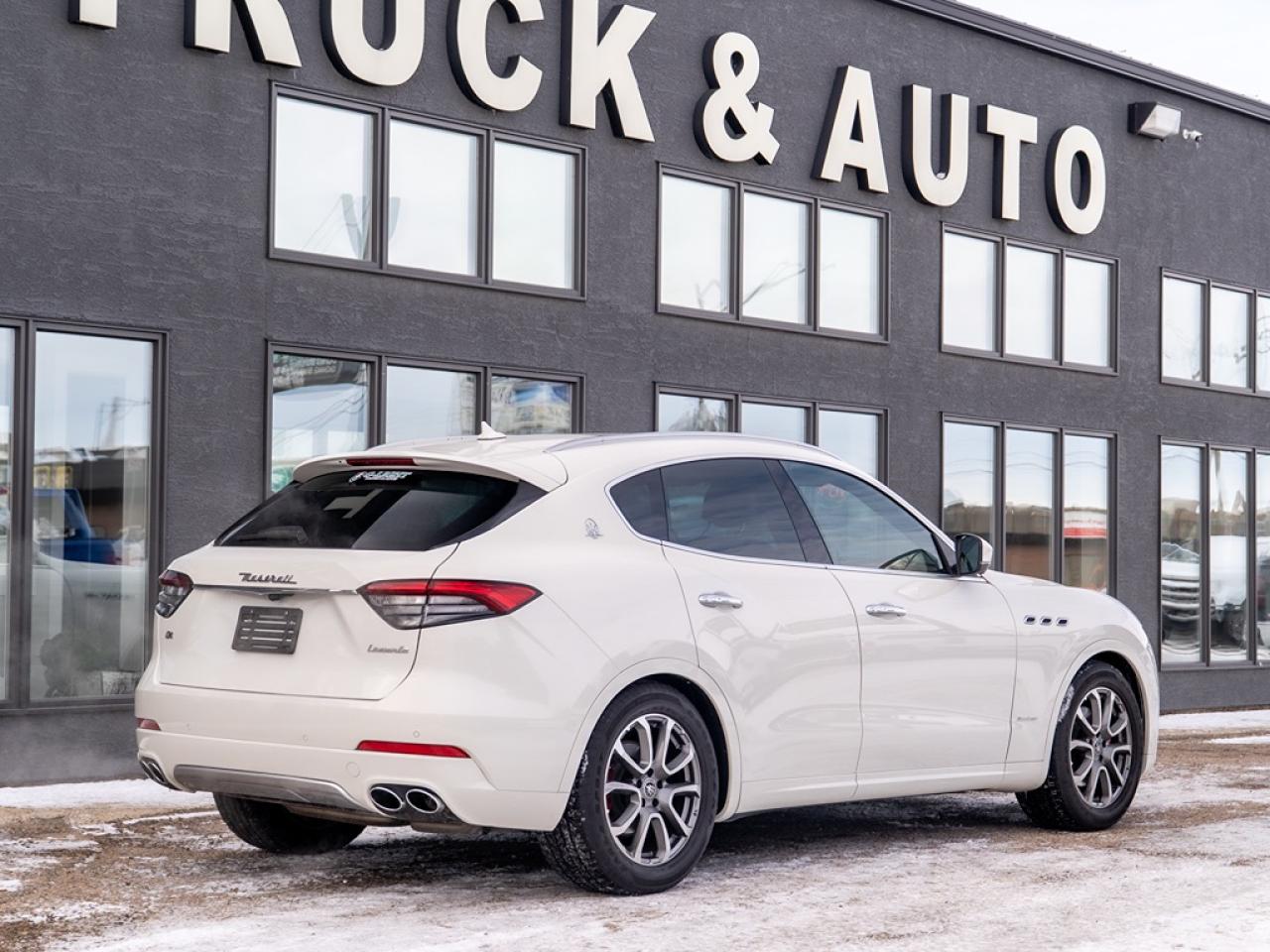 2021 Maserati Levante GranLusso 3.0L  ONLY 19,532 KMS Photo26