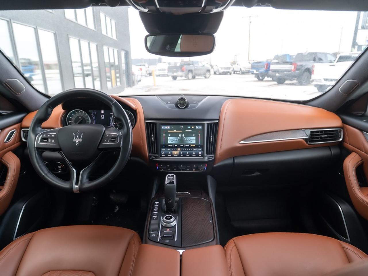 2021 Maserati Levante GranLusso 3.0L  ONLY 19,532 KMS Photo6
