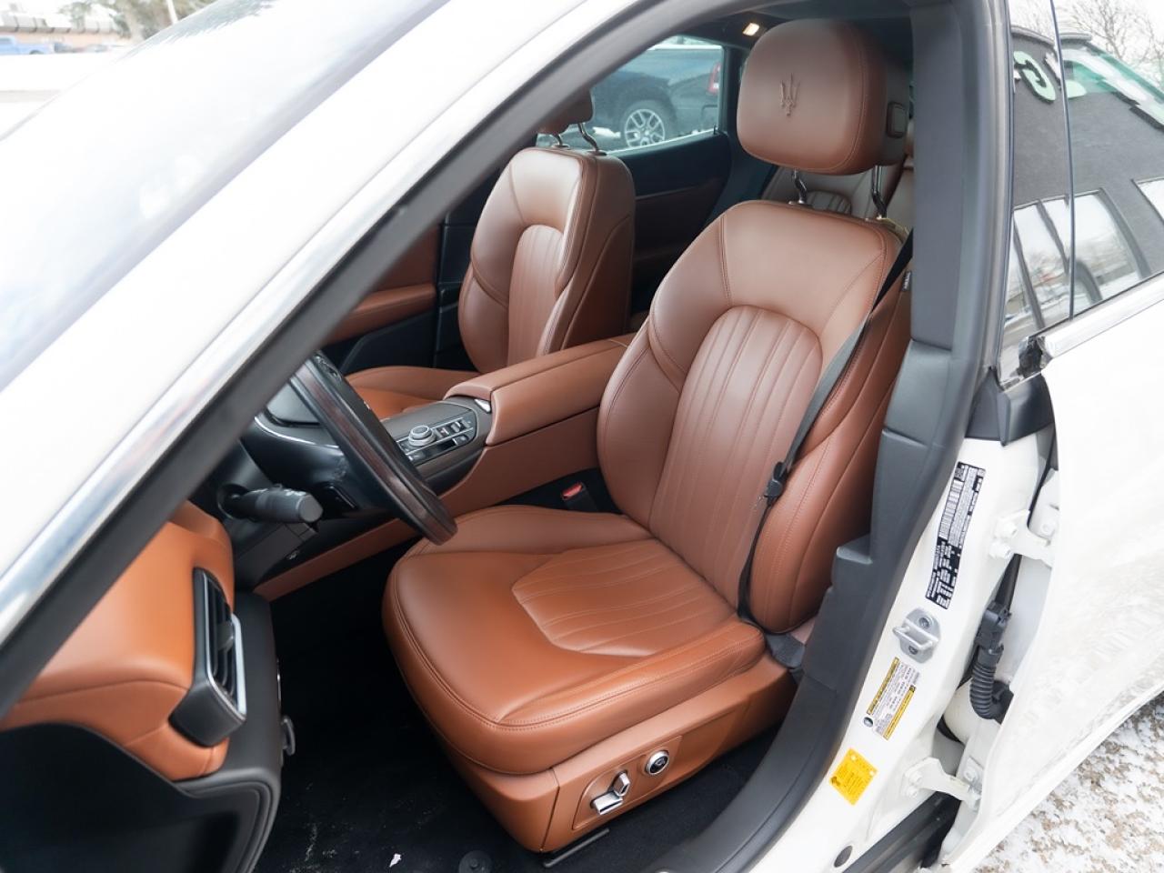 2021 Maserati Levante GranLusso 3.0L  ONLY 19,532 KMS Photo37