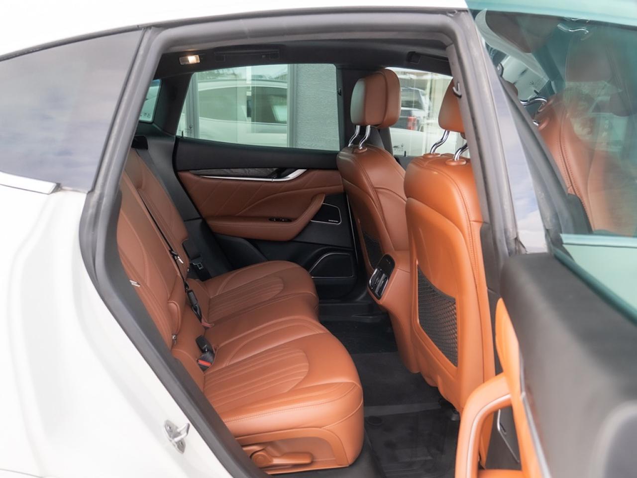 2021 Maserati Levante GranLusso 3.0L  ONLY 19,532 KMS Photo39