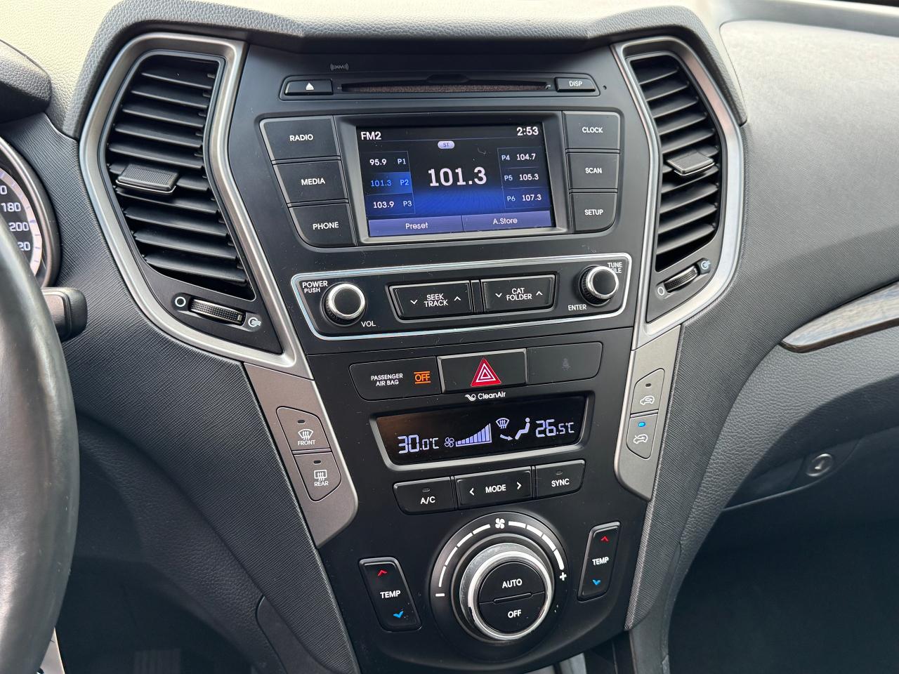 2018 Hyundai Santa Fe Sport SE AWD+New Brakes+Leather+Roof+CLEAN CARFAX Photo16