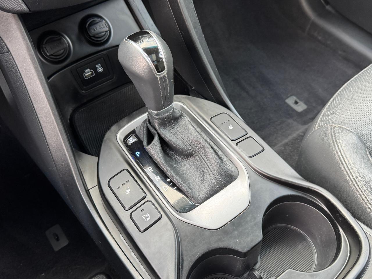 2018 Hyundai Santa Fe Sport SE AWD+New Brakes+Leather+Roof+CLEAN CARFAX Photo32