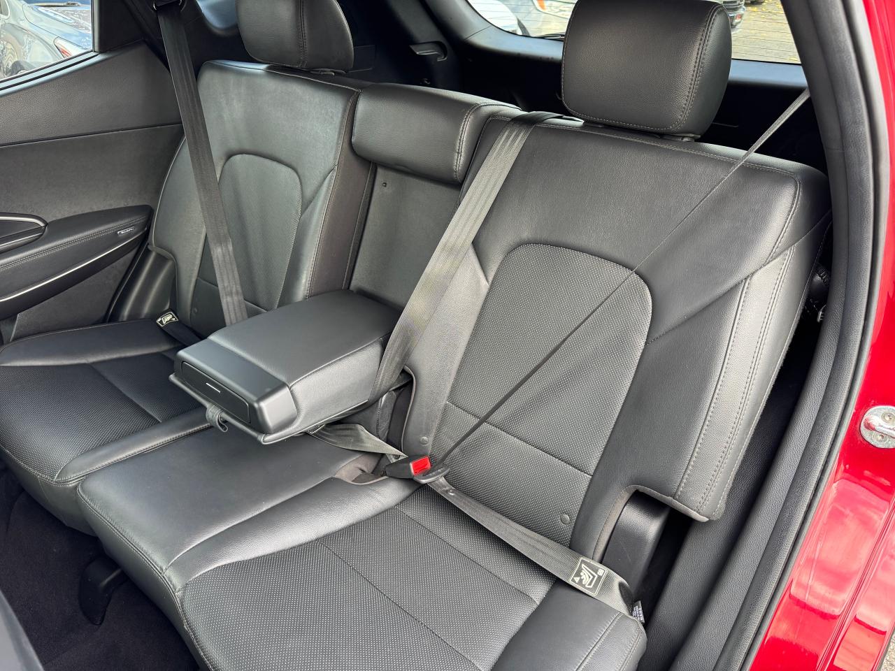 2018 Hyundai Santa Fe Sport SE AWD+New Brakes+Leather+Roof+CLEAN CARFAX Photo26