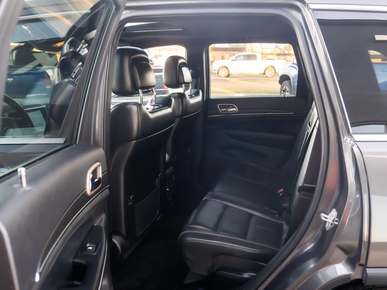 2015 Jeep Grand Cherokee 4WD 4Dr Limited Photo39