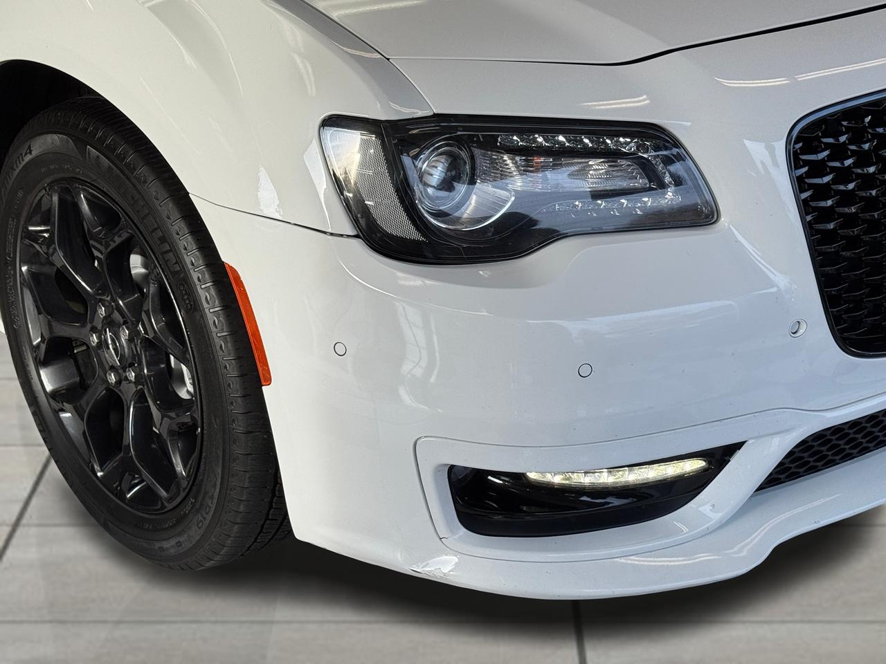 2023 Chrysler 300 300 Touring L AWD+Adaptive Cruise+Roof+Leather Photo44