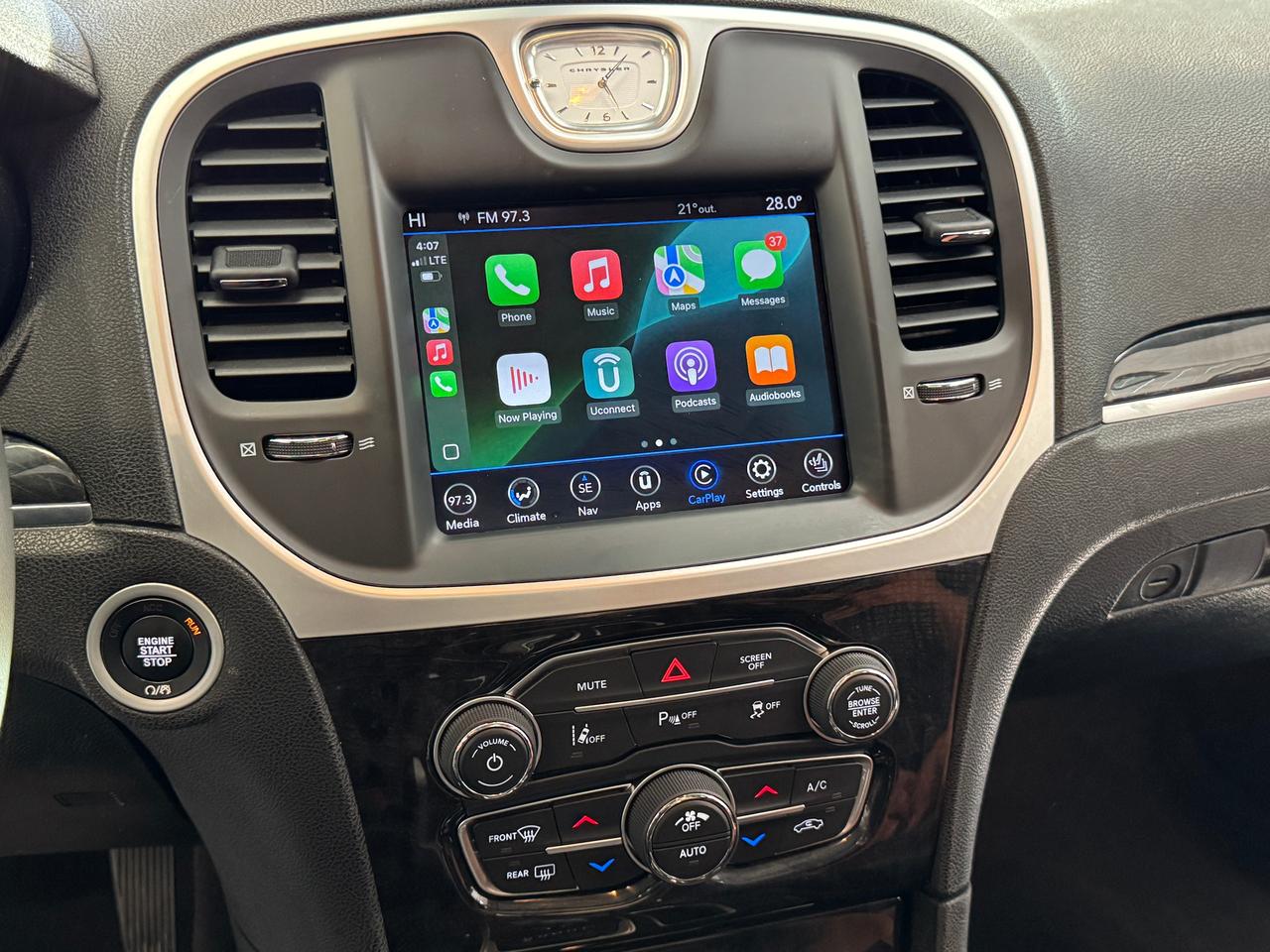 2023 Chrysler 300 300 Touring L AWD+Adaptive Cruise+Roof+Leather Photo84