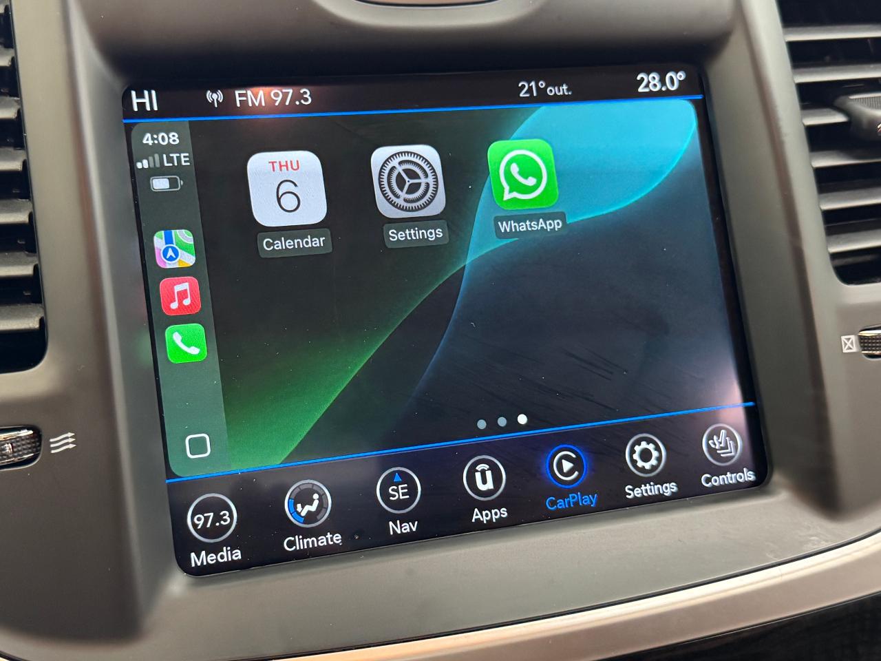 2023 Chrysler 300 300 Touring L AWD+Adaptive Cruise+Roof+Leather Photo