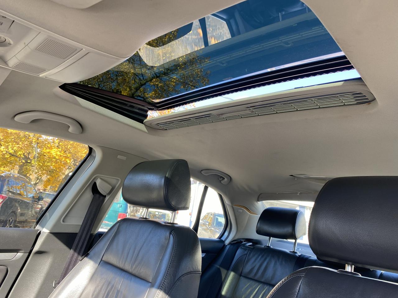 2006 Volkswagen Jetta 2.5L/Low KM/No Accident/Gas Saver/Leather/Roof - Photo #16