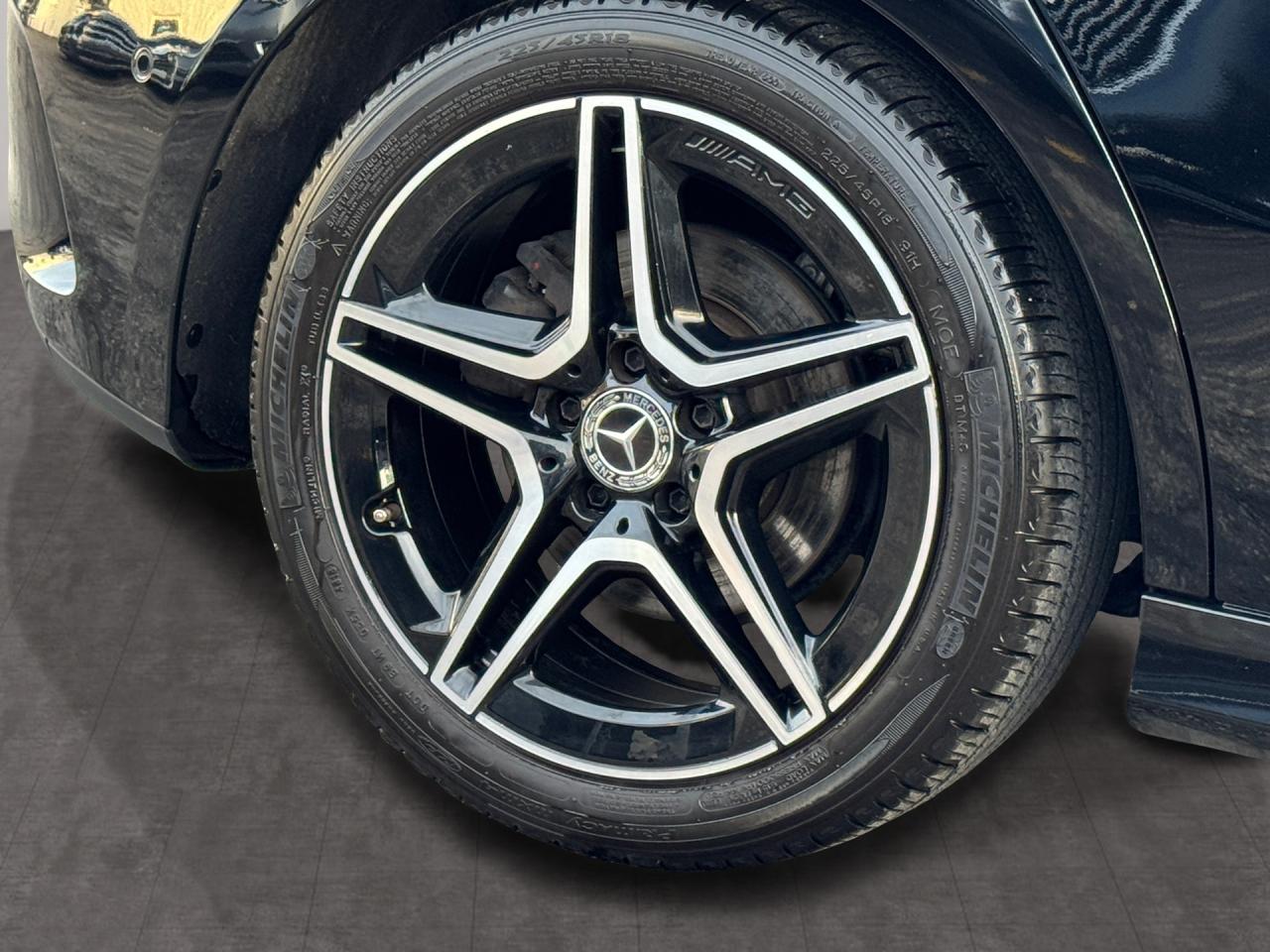 2019 Mercedes-Benz A-Class A 250 4MATIC+360 CAM+Roof+2 Tone+CLEAN CARFAX Photo56