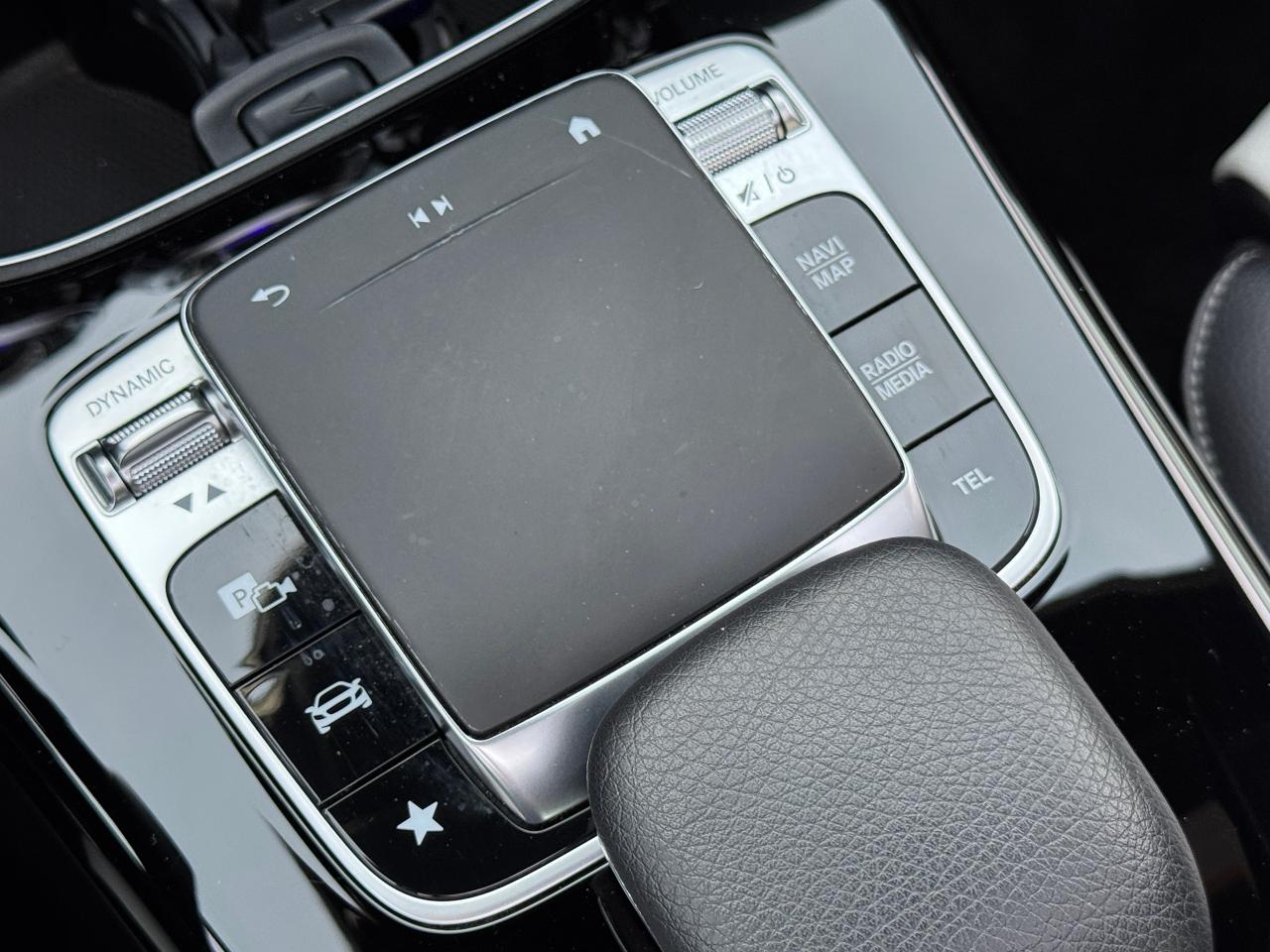 2019 Mercedes-Benz A-Class A 250 4MATIC+360 CAM+Roof+2 Tone+CLEAN CARFAX Photo38