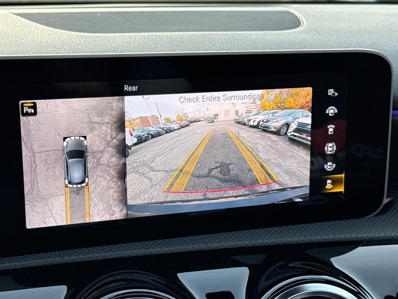 2019 Mercedes-Benz A-Class A 250 4MATIC+360 CAM+Roof+2 Tone+CLEAN CARFAX Photo16