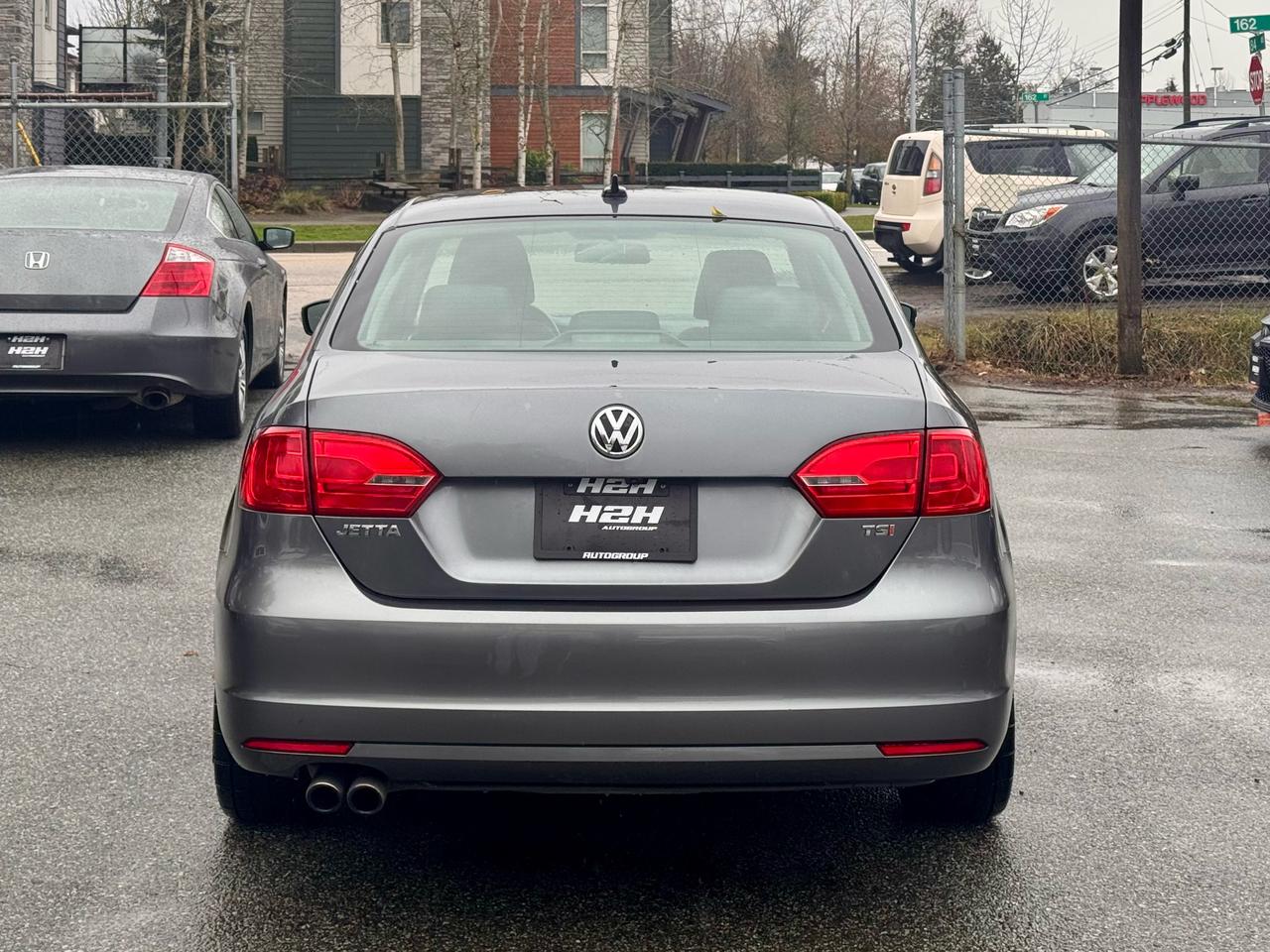 2014 Volkswagen Jetta Highline FINANCING AVAILABLE Photo6