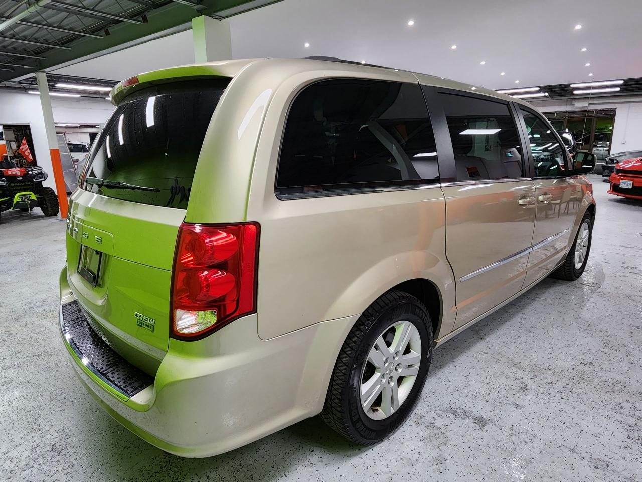 2016 Dodge Grand Caravan Crew Heated Seats, Heated Wheel Auto Start - Photo #8