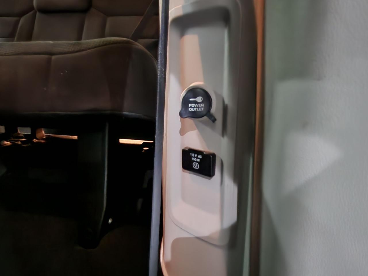 2016 Dodge Grand Caravan Crew Heated Seats, Heated Wheel Auto Start - Photo #21