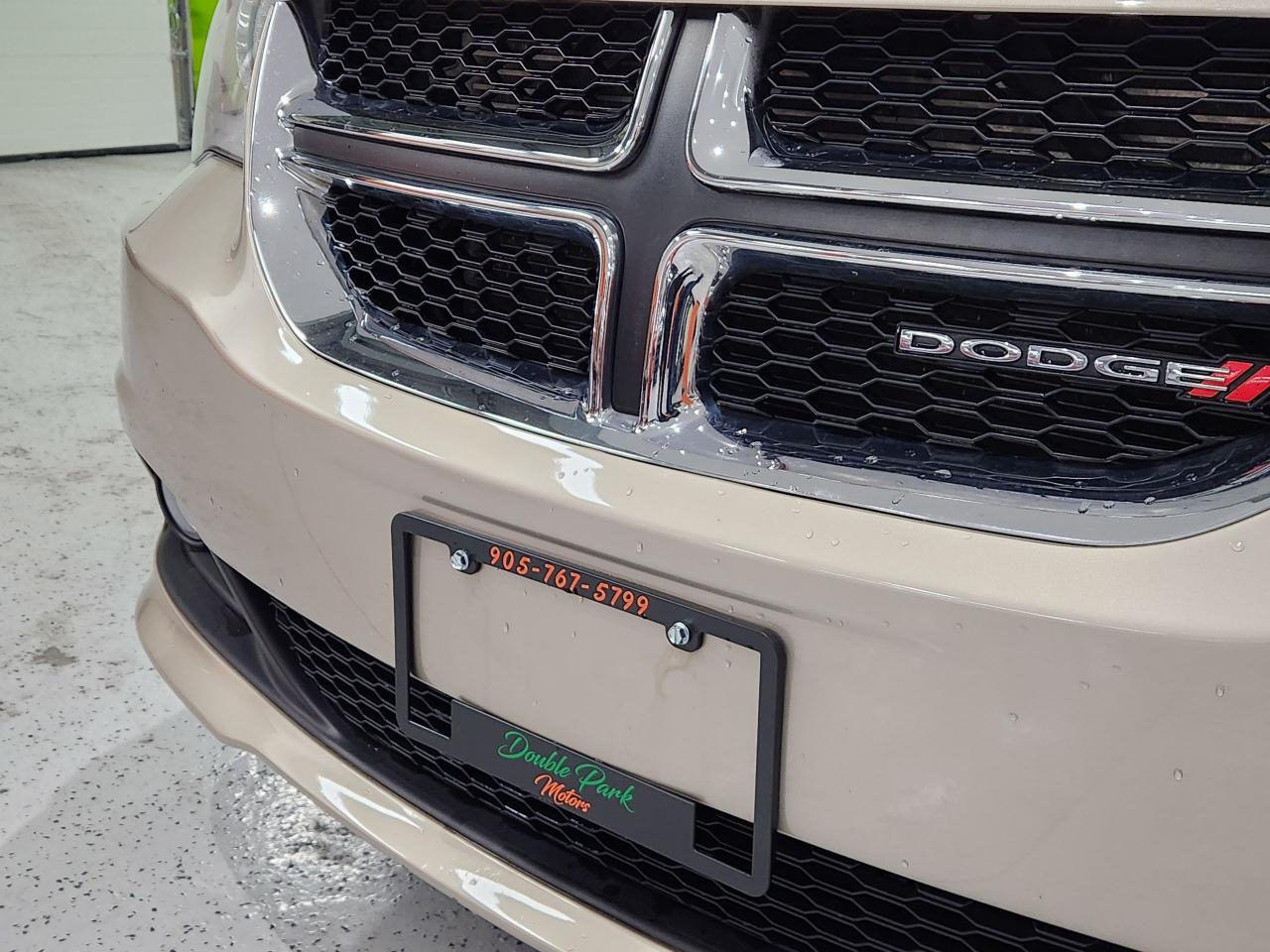 2016 Dodge Grand Caravan Crew Heated Seats, Heated Wheel Auto Start Photo3