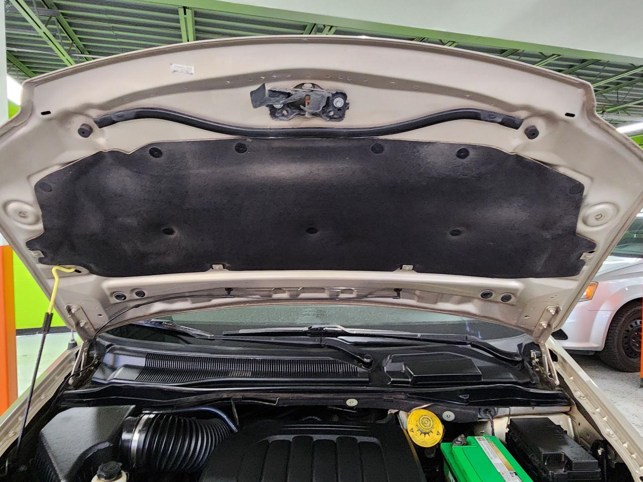 2016 Dodge Grand Caravan Crew Heated Seats, Heated Wheel Auto Start Photo