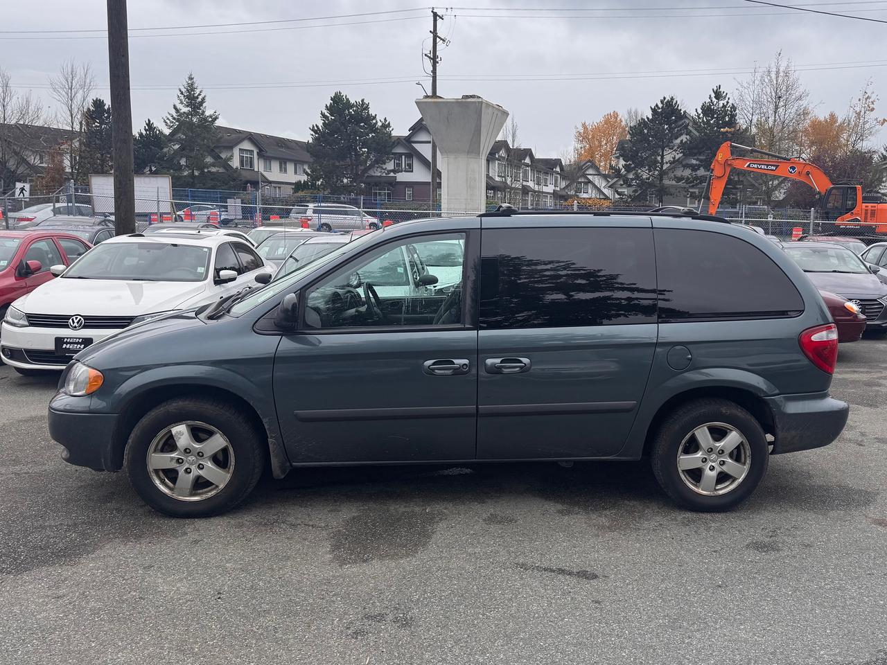 2007 Dodge Caravan SXT FINANCING AVAILABLE Photo5