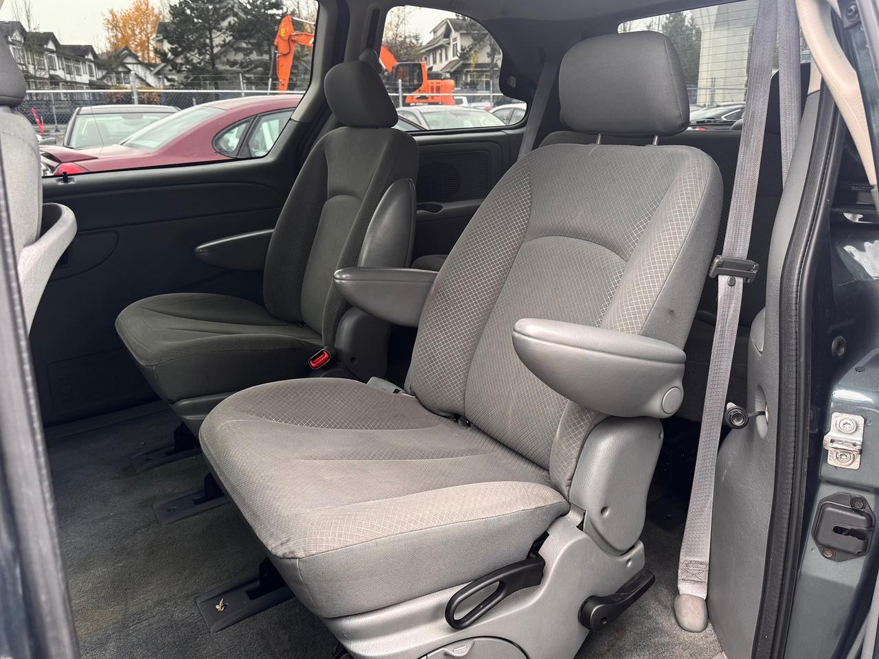 2007 Dodge Caravan SXT FINANCING AVAILABLE Photo14