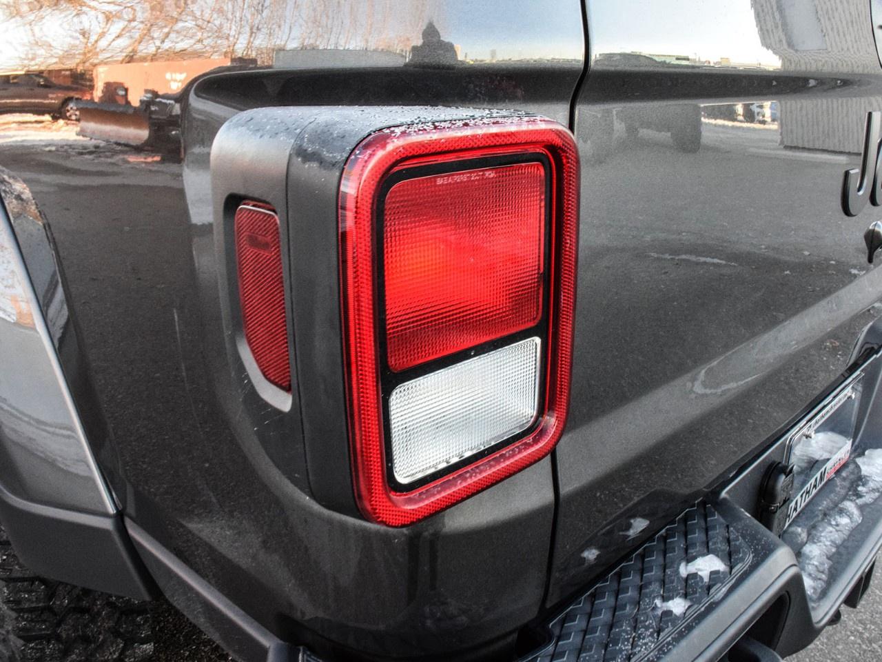 2026 Jeep Gladiator  Photo