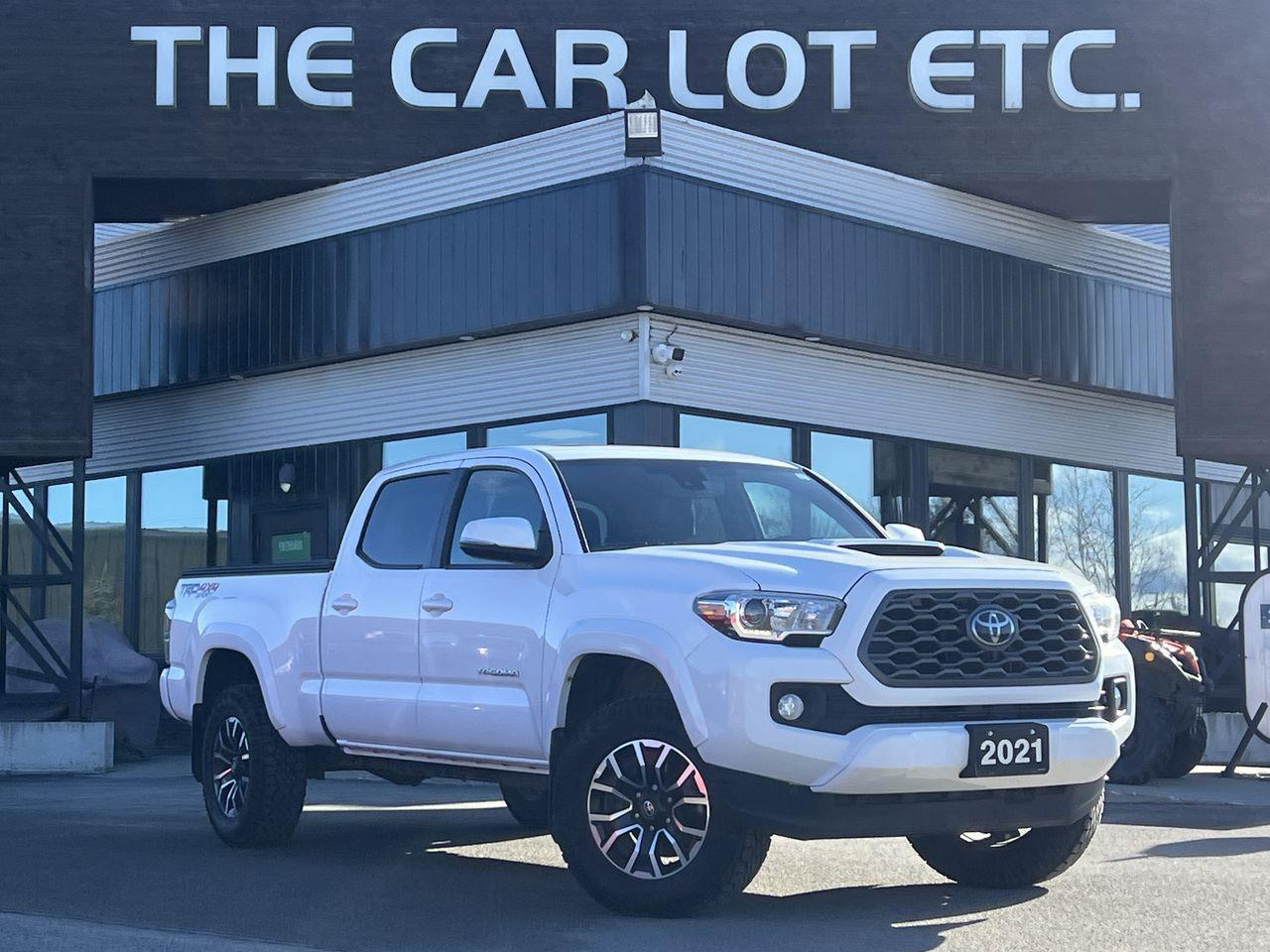 Used 2021 Toyota Tacoma 4X4, MOONROOF, HEATED LEATHER SEATS, NAV, BACK UP CAM, SIRIUS XM!! for sale in Sudbury, ON