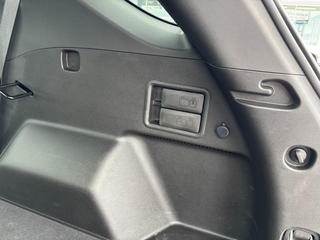 2021 Chevrolet Equinox 2021 Chevrolet Equinox LT AWD Photo