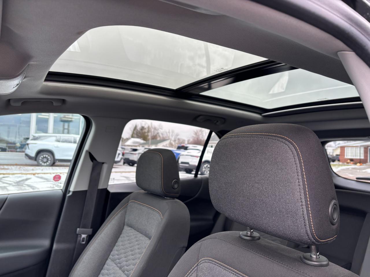 2021 Chevrolet Equinox 2021 Chevrolet Equinox LT AWD Photo