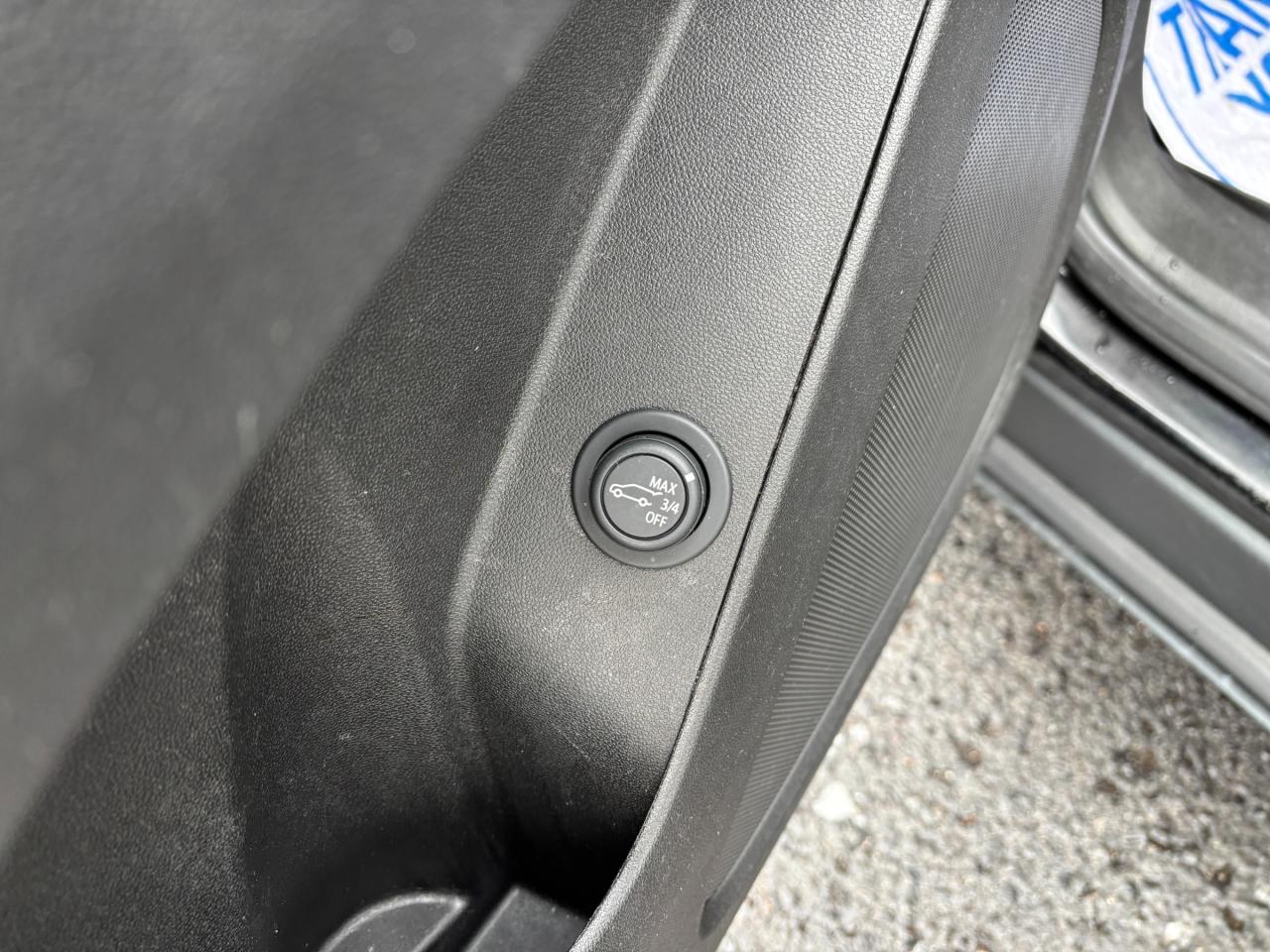 2021 Chevrolet Equinox 2021 Chevrolet Equinox LT AWD Photo