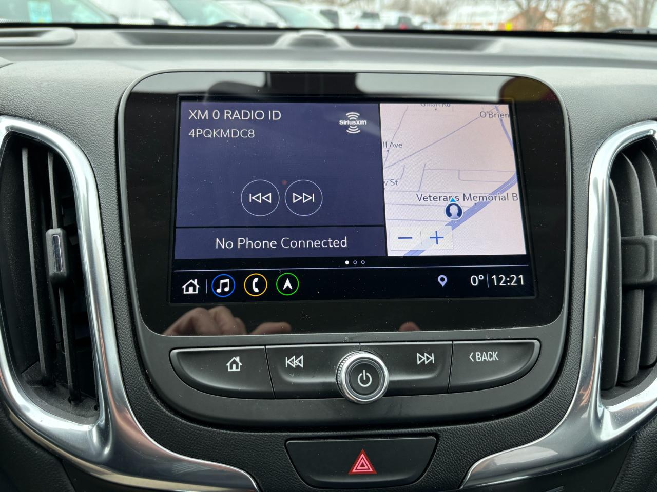 2021 Chevrolet Equinox 2021 Chevrolet Equinox LT AWD Photo