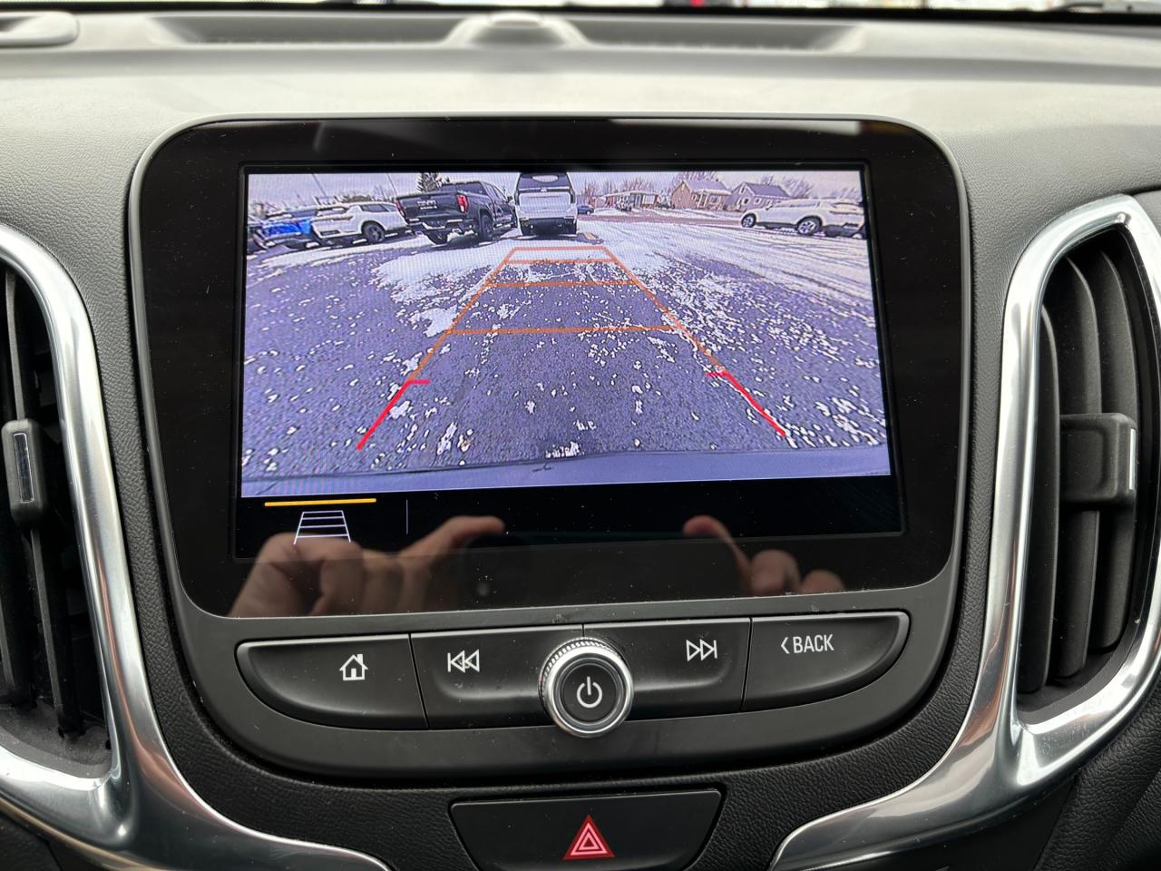 2021 Chevrolet Equinox 2021 Chevrolet Equinox LT AWD Photo