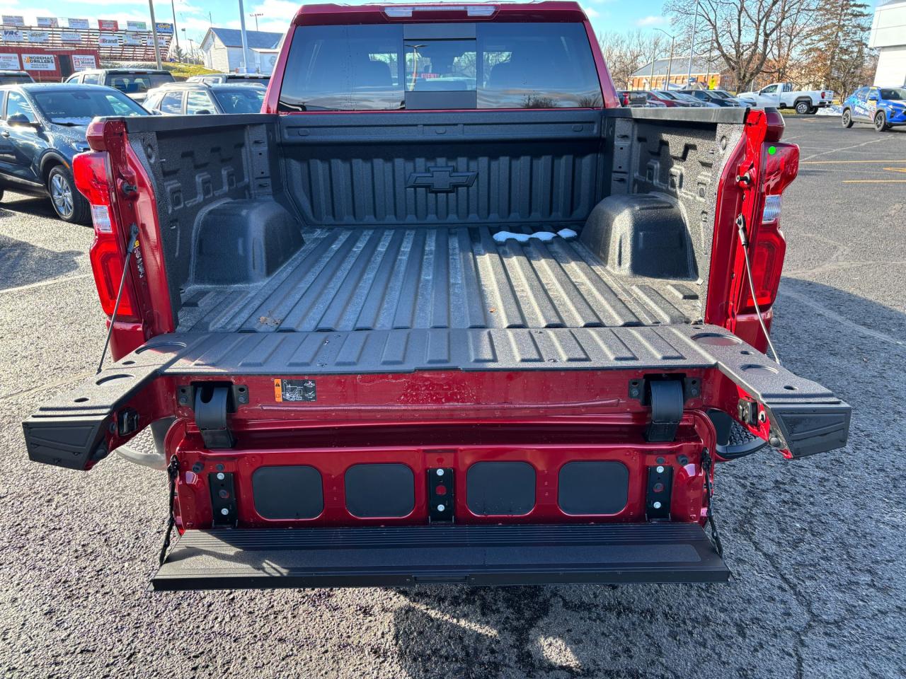 2026 Chevrolet Silverado 1500 2026 Chevrolet Silverado RST Crew Cab 4WD Photo