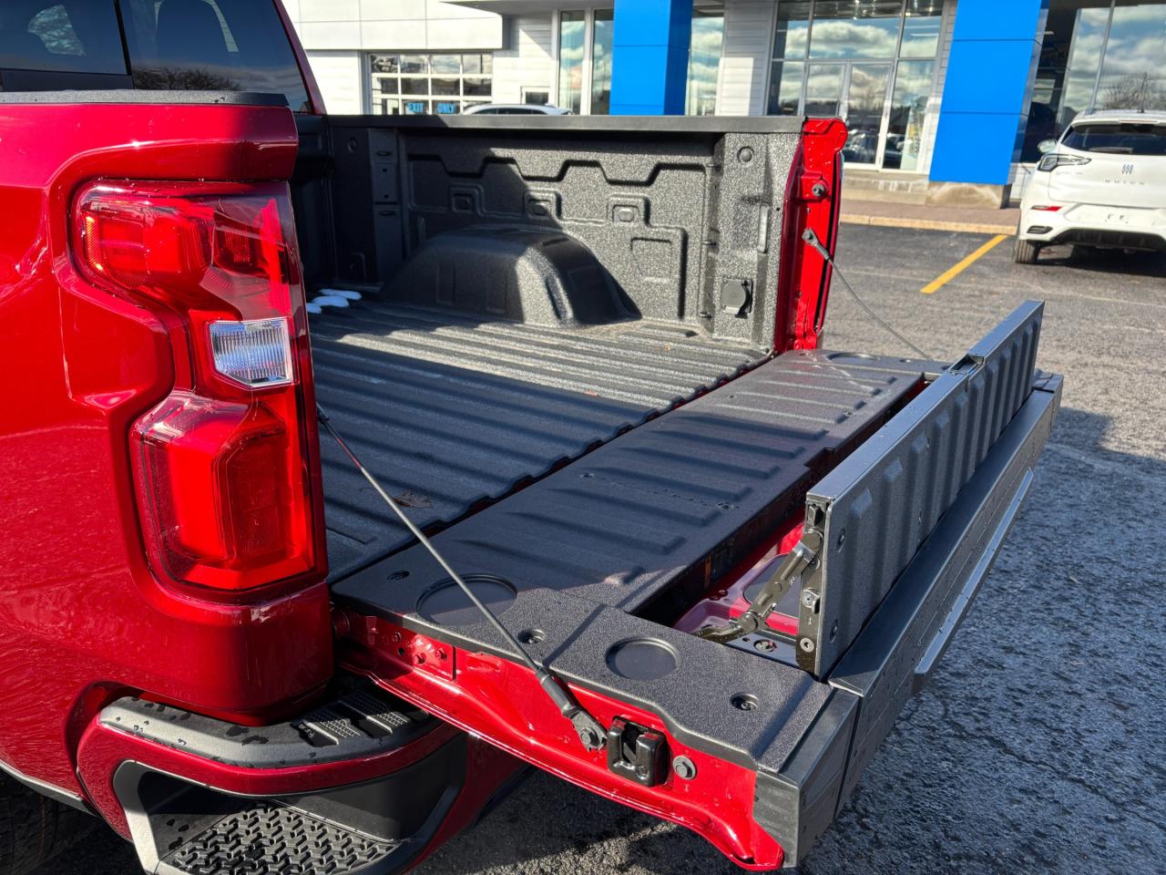 2026 Chevrolet Silverado 1500 2026 Chevrolet Silverado RST Crew Cab 4WD Photo