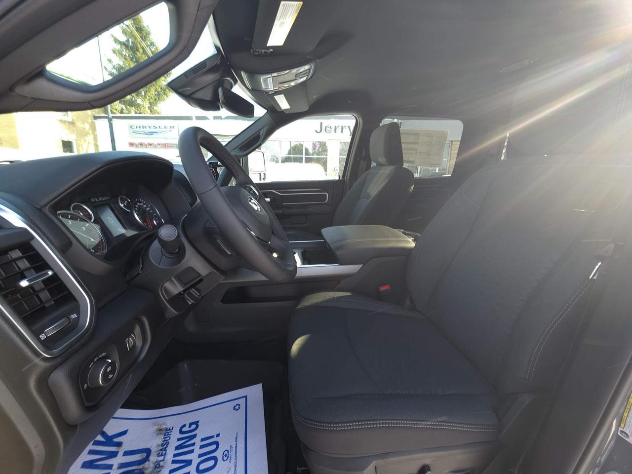 2026 RAM 2500 Big Horn 6.7L CUMMINS DIESEL! 4 X 4! 0% FINANCING UP TO 60 MONTHS! Photo