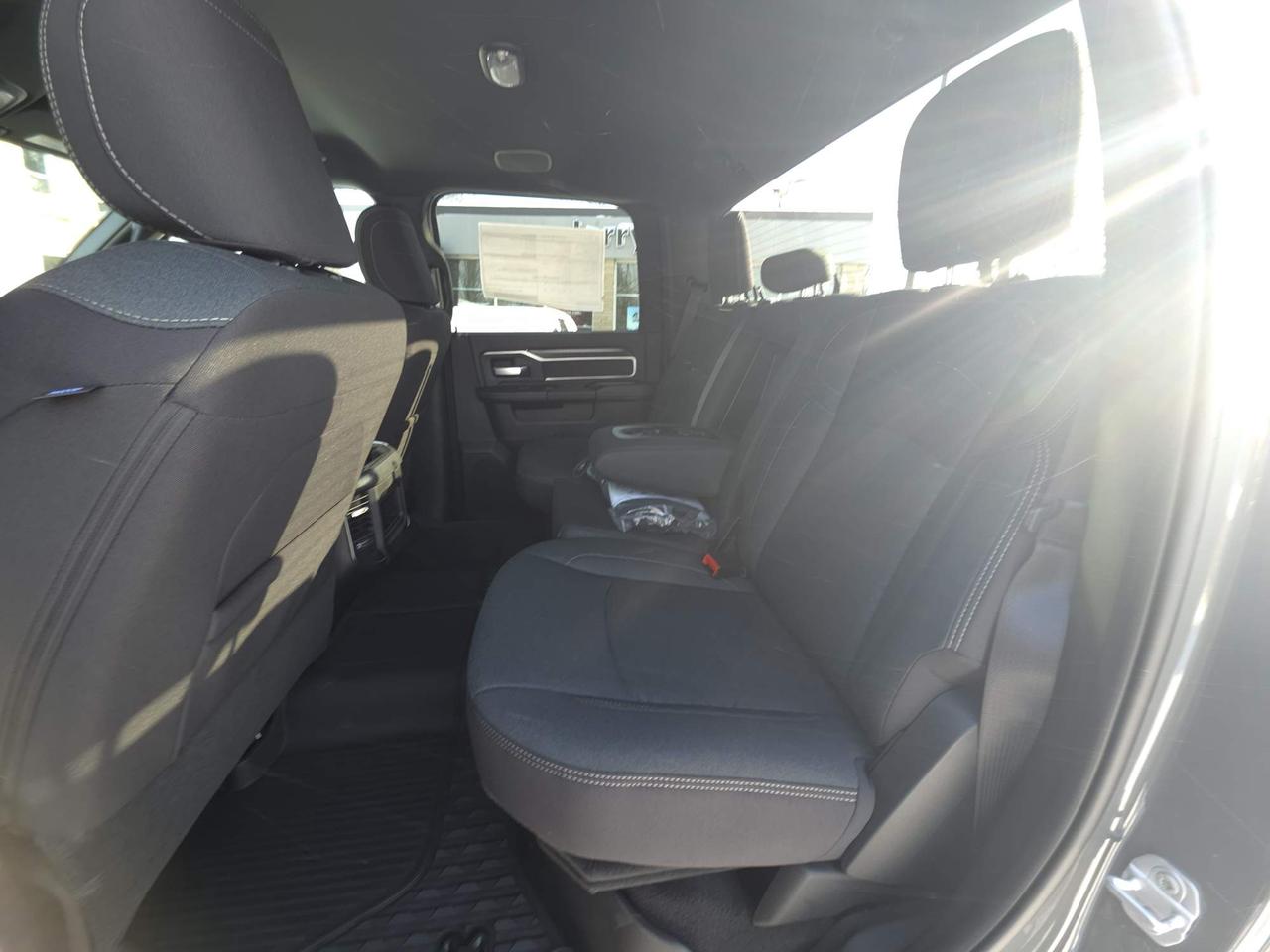 2026 RAM 2500 Big Horn 6.7L CUMMINS DIESEL! 4 X 4! 0% FINANCING UP TO 60 MONTHS! Photo