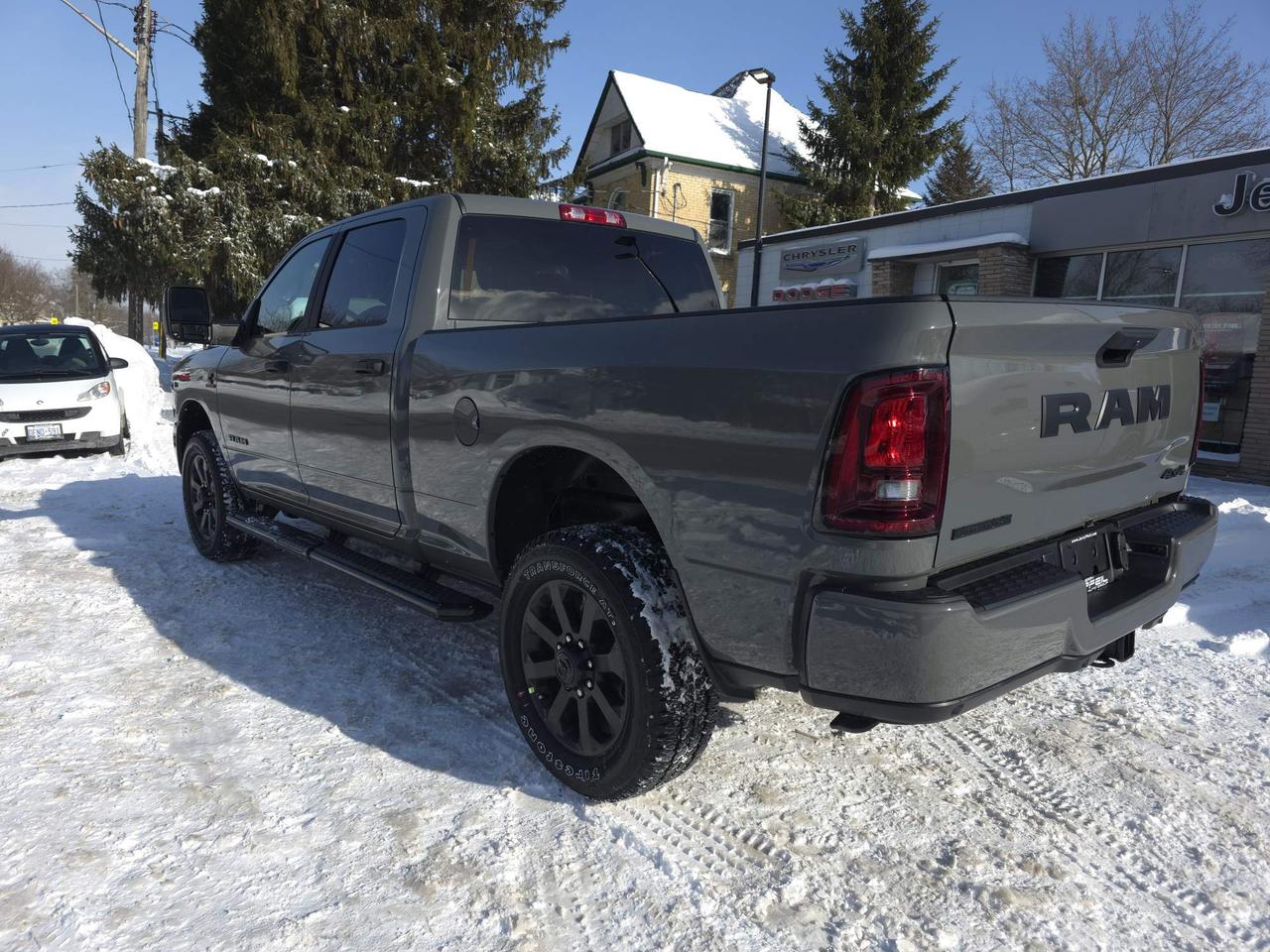 2026 RAM 2500 Big Horn 6.7L CUMMINS DIESEL! 4 X 4! 0% FINANCING UP TO 60 MONTHS! Photo