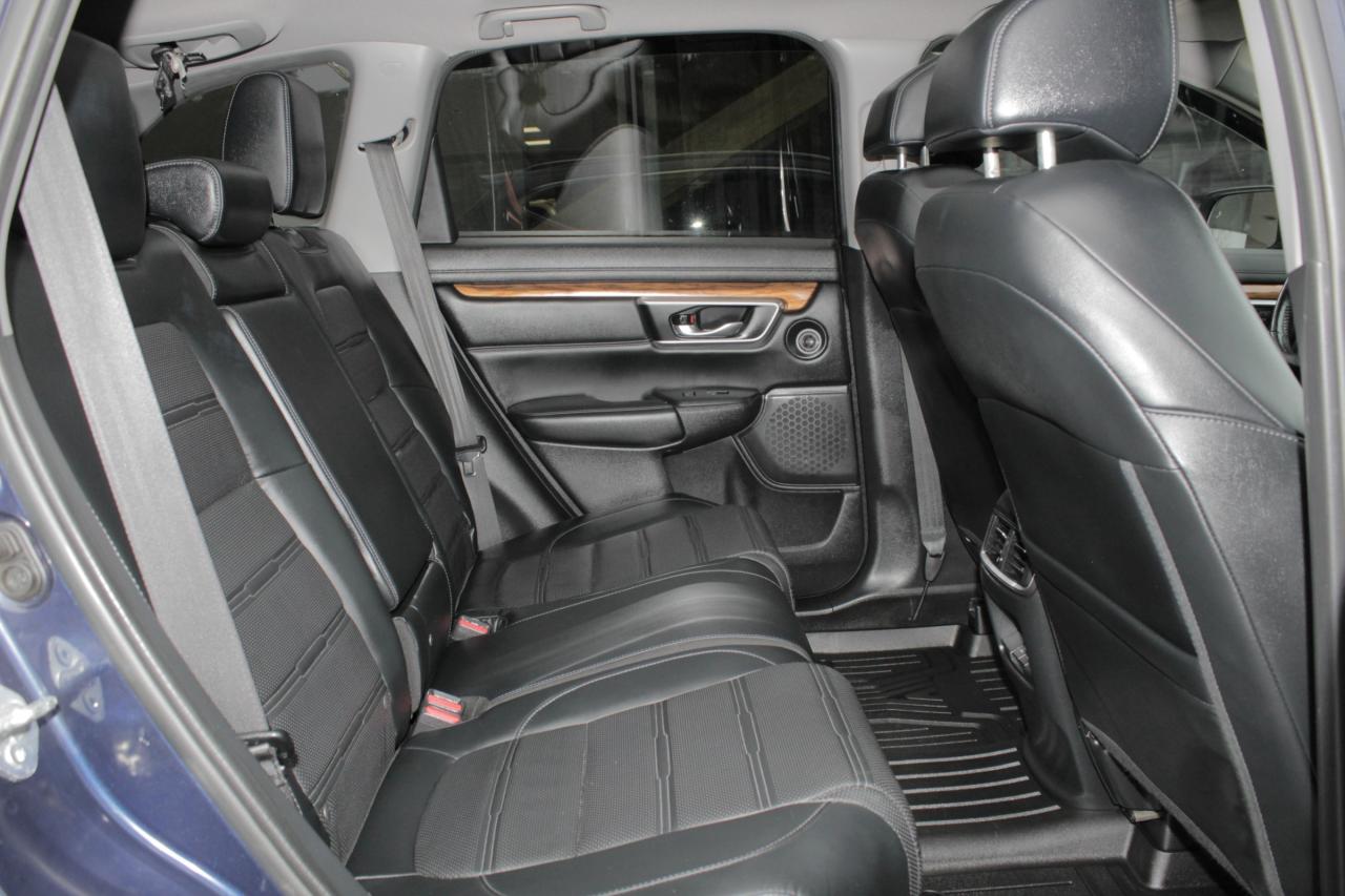 2021 Honda CR-V Touring Photo