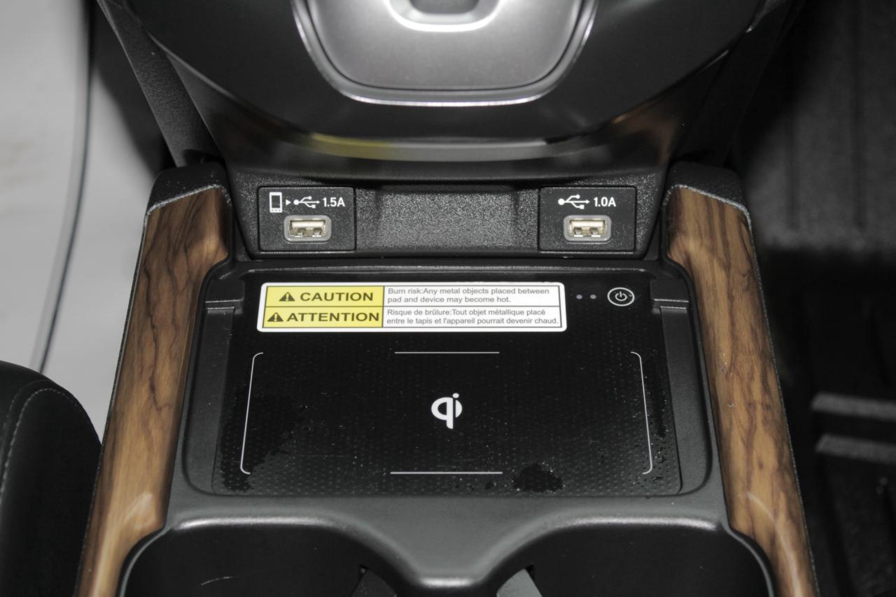 2021 Honda CR-V Touring Photo