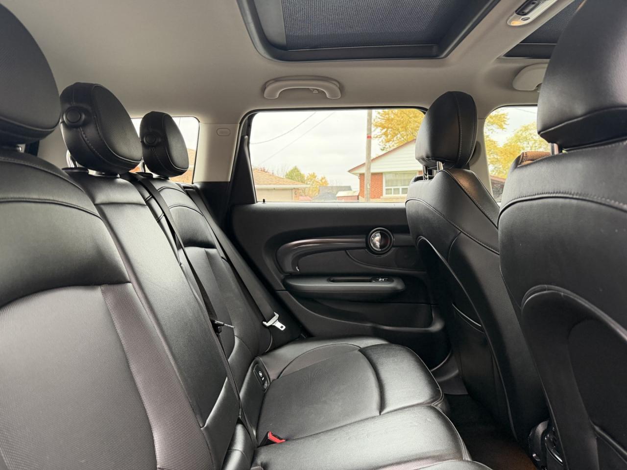 2017 MINI Cooper Clubman COOPER ALL4 - Photo #7